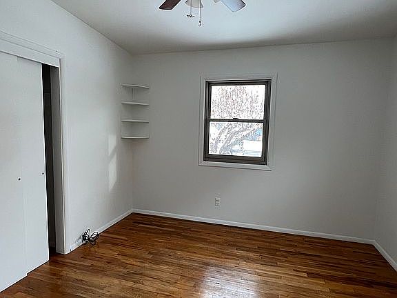 5th image of 2513 Columbine Dr