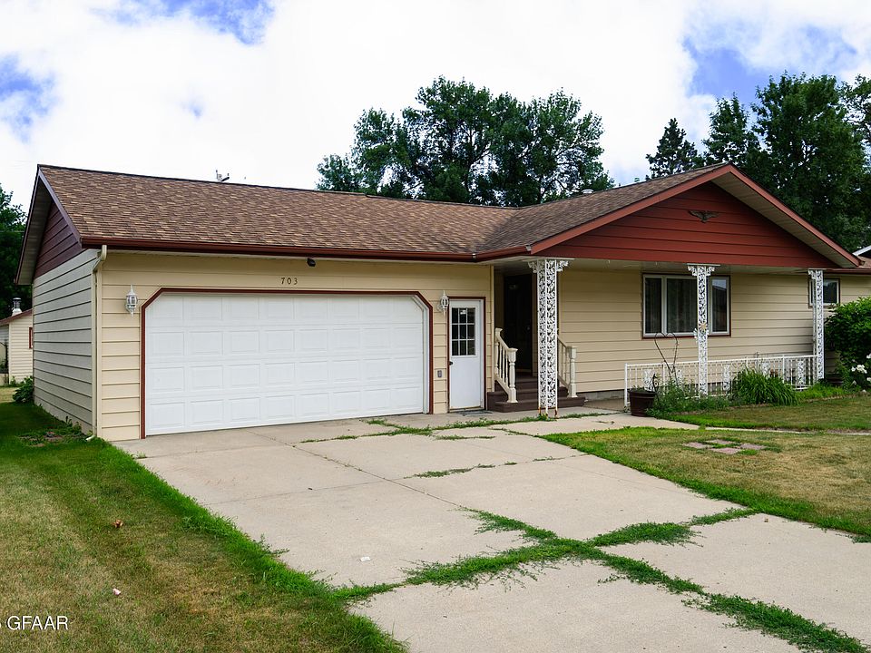 1st image of 703 Clark Ave
