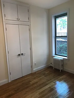 Rented by Sky Management | media 32