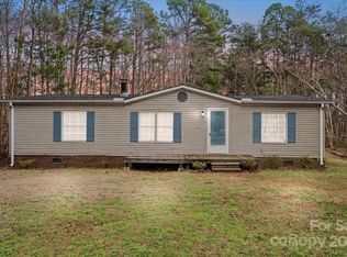 2612 Wyoming Dr, Kannapolis, NC 28081
