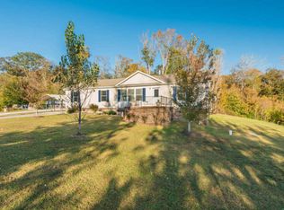 226 Loggers Ln, Clinton, TN 37716