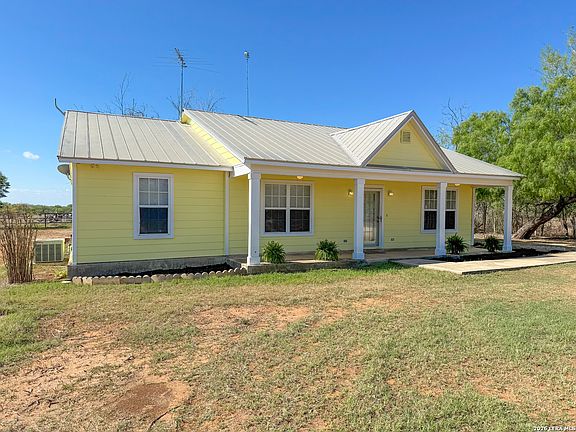 3rd image of 680 W County Road 678