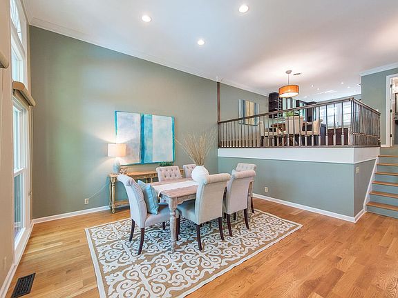 5th image of 401 Bowling Ave Unit 20
