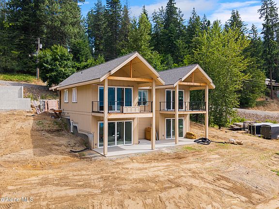 3rd image of 1108 Garfield Bay Rd