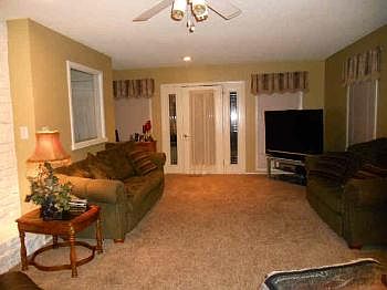 3rd image of 302 Azure Hills Dr