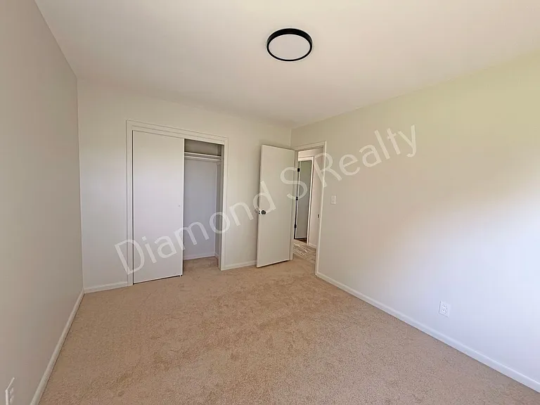 9297 E State Highway D — Photo 17