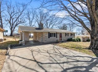 108 Camellia Dr, Cape Girardeau, MO 63703