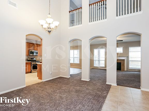 4th image of 18210 Olive Tree Ct