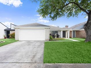 11534 Willwood Dr, Houston, TX 77072