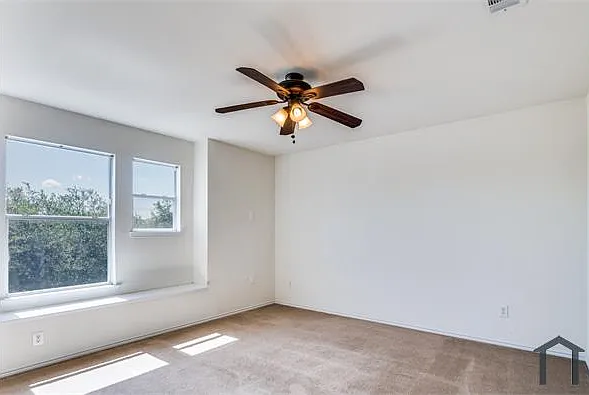 8825 Sun Haven Way — Photo 7