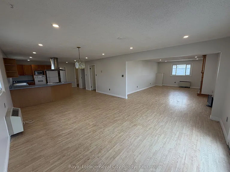 245 Speedvale Ave W #2 — Photo 10