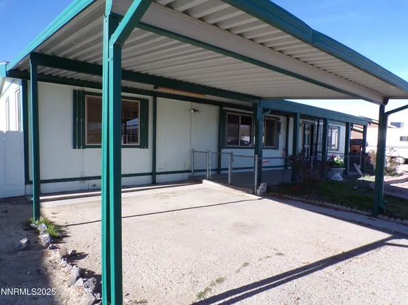 305 Parkland Way, Fernley, NV 89408