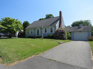642 Commercial St, Braintree, MA 02184