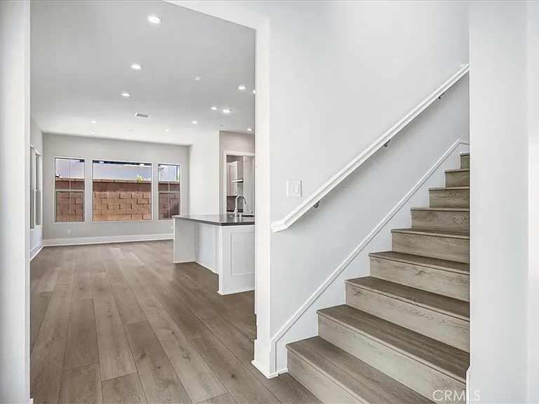 212 Mistwater — Photo 8