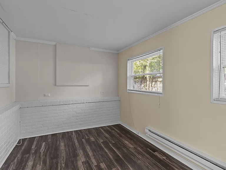 1708 W 48th St — Photo 14