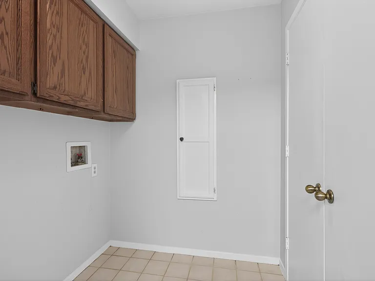 5301 Tartan Cir — Photo 15