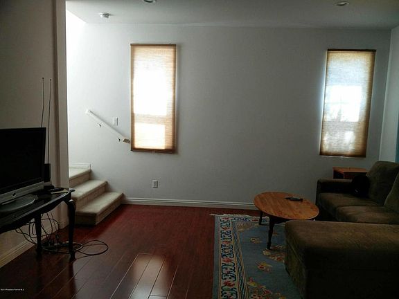 3rd image of 1948 Canopy Ln