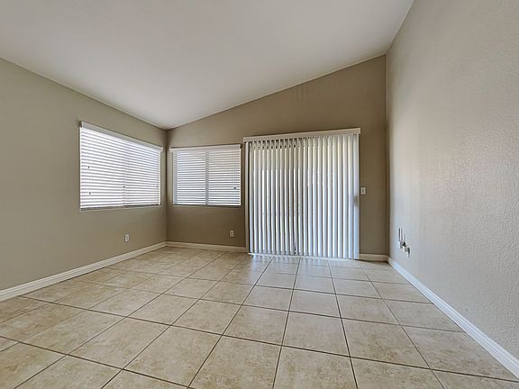 3rd image of 3936 Narrow Canyon St