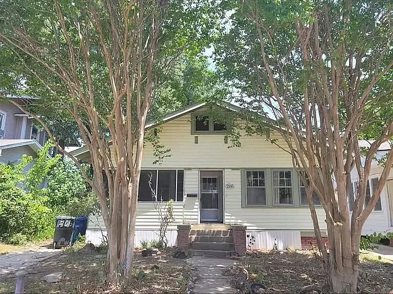 206 Prospect St — Photo 1
