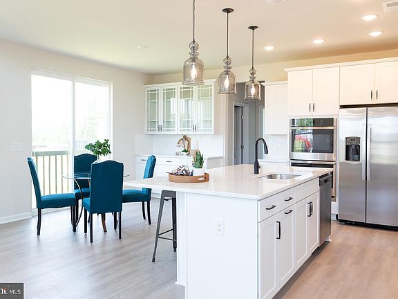 4th image of 1801 Legacy Ln Lot 387