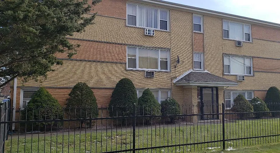 6721 W Lloyd Dr #2S
