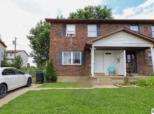 2735 Pioneer Ct, Radcliff, KY 40160