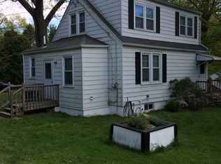 44 Lakeview Ave, Cheshire, CT 06410