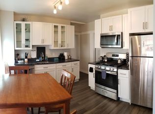 18 Valentine St #3, Cambridge, MA 02139