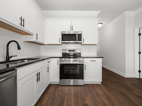 5th image of 528 Rohan Dr Lot 66