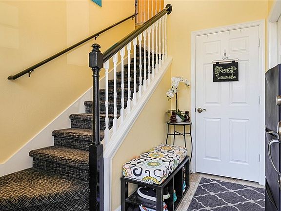 4th image of 5660 Chelsey Ln APT 201