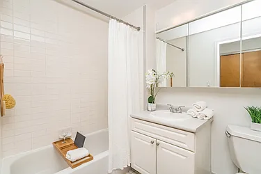 Rented by Lisa Management