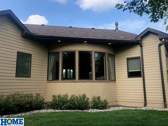 4th image of 6949 Kings Ct