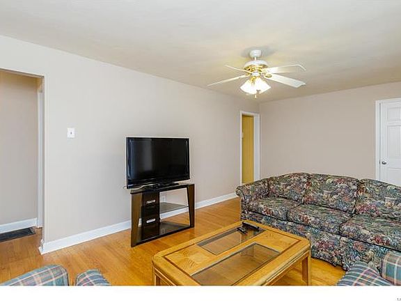 5th image of 50 La Havre Cir