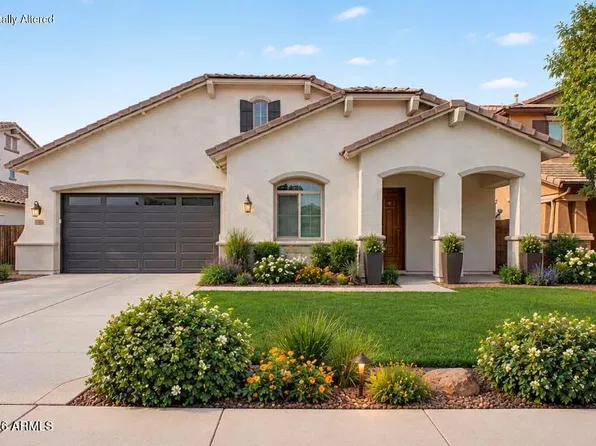 2564 E ORLEANS Drive, Gilbert, AZ 85298