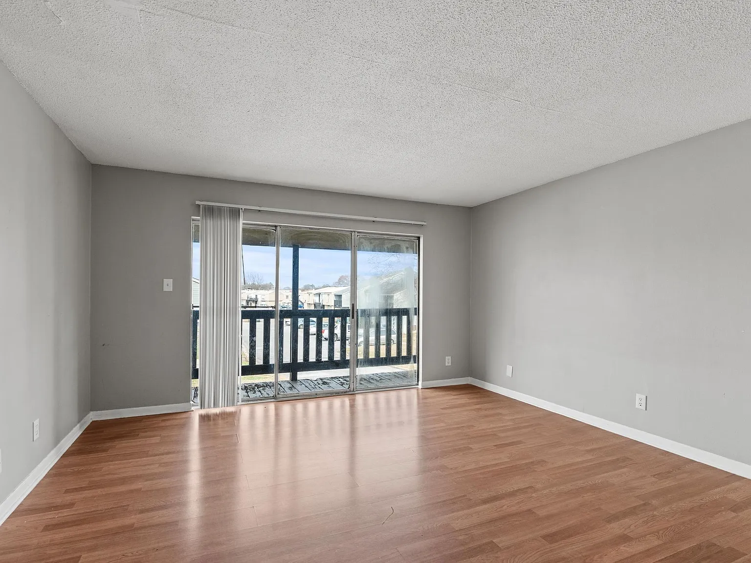 Blossom Wood Apartments — Photo 4