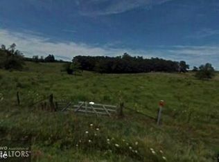 877 Highway G76, Knoxville, IA 50138