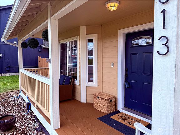 2nd image of 9013 Lealan Ct Se