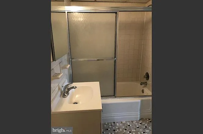 1030 E Lancaster Ave #103 — Photo 8
