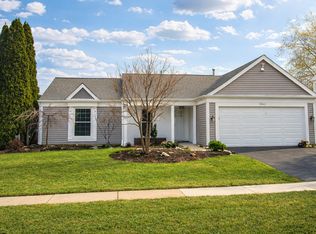 1863 Castle Pines Cir, Elgin, IL