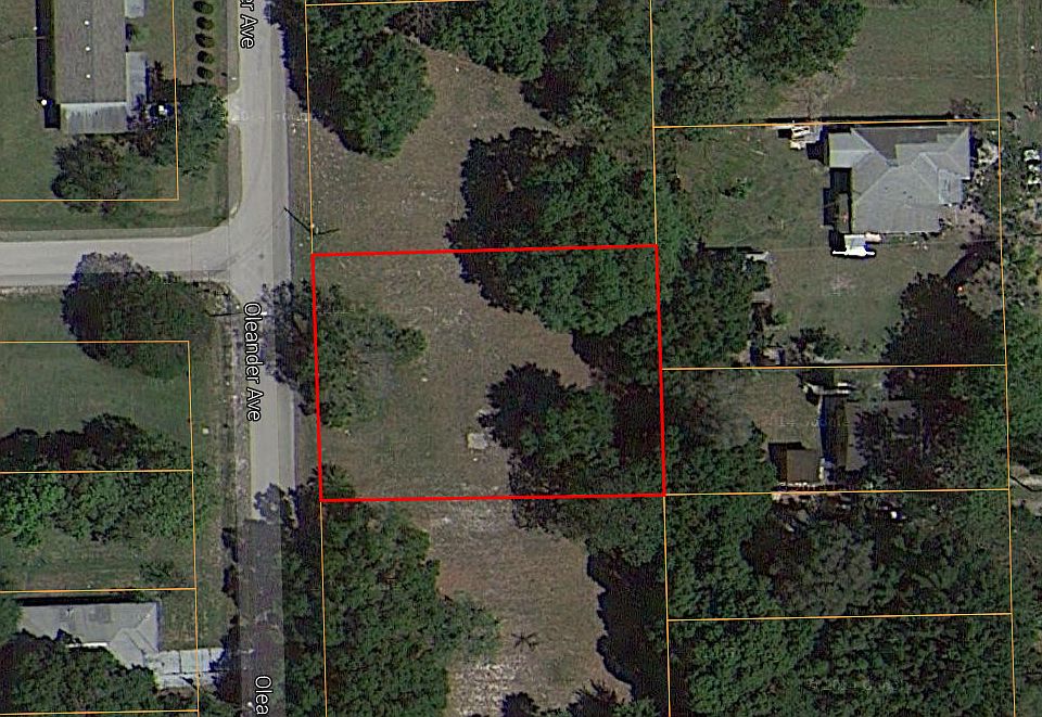 2nd image of 705 Oleander Ave