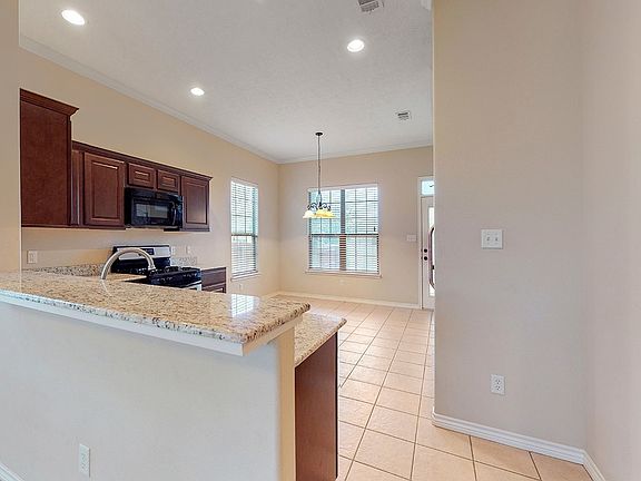 4th image of 4216 Candace Ct