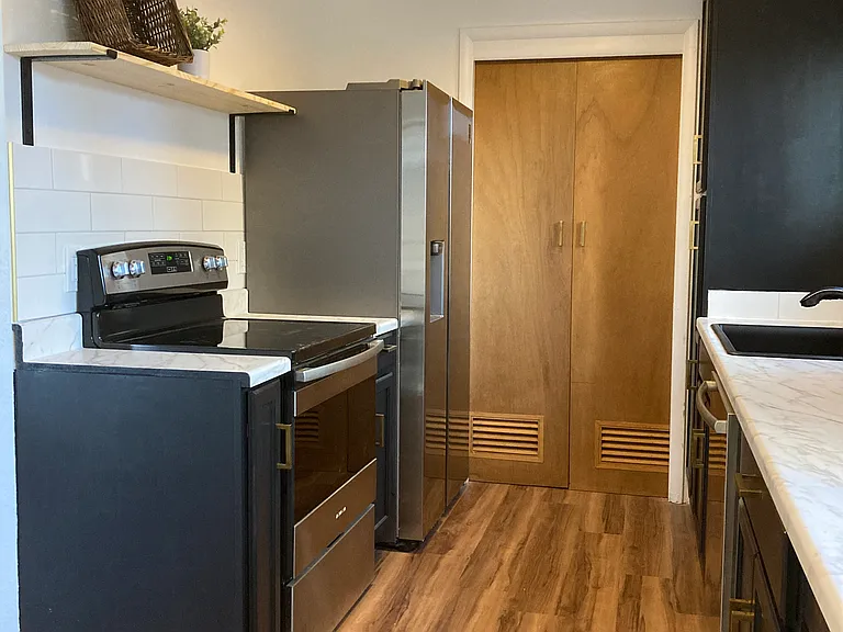2336 Mathews St #2 — Photo 7
