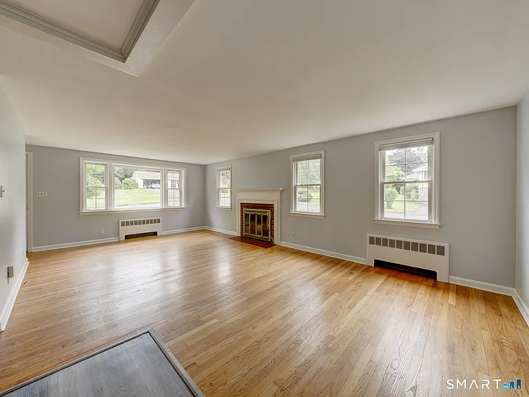 36 Westview Ter — Photo 14