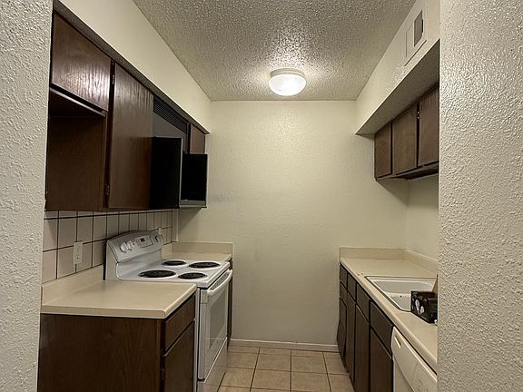 4th image of 12480 Abrams Rd APT 504