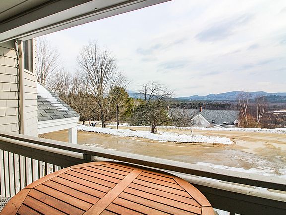 2nd image of 135 Vernon Street #1C