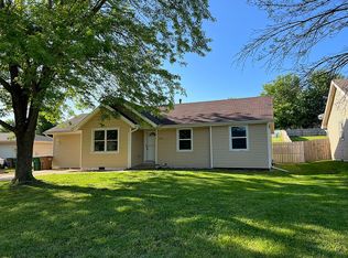 2127 Swan Dr, Norwalk, IA 50211