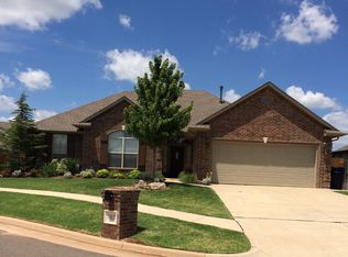 1813 NW 163rd Cir, Edmond, OK 73013