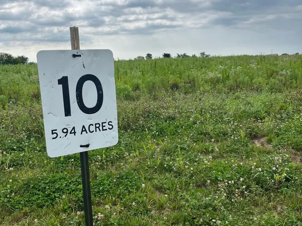 9647 N 220th Rd E, Roanoke, IN 46783