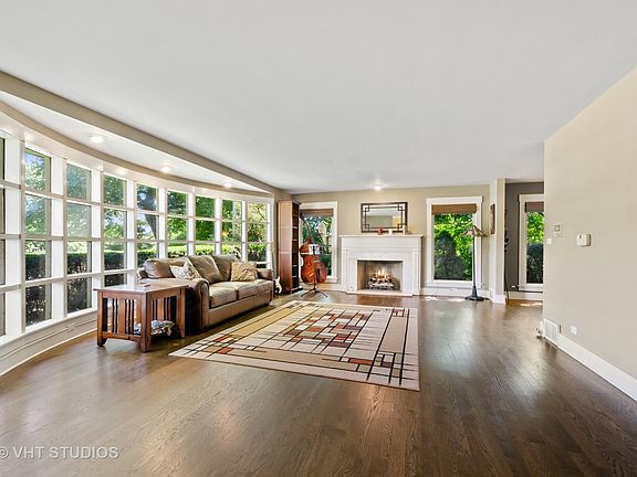 3rd image of 4833 W Pratt Ave