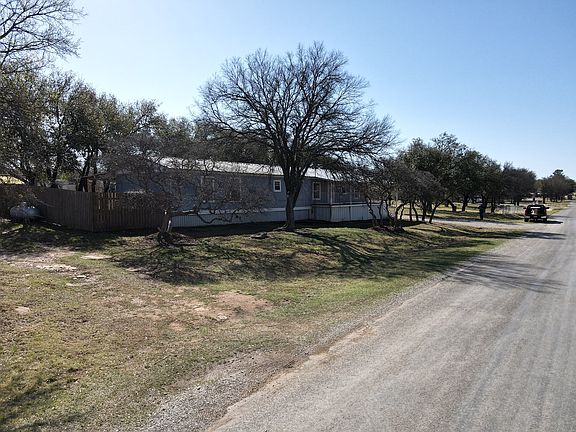 3rd image of 4253 Thunderbird Dr